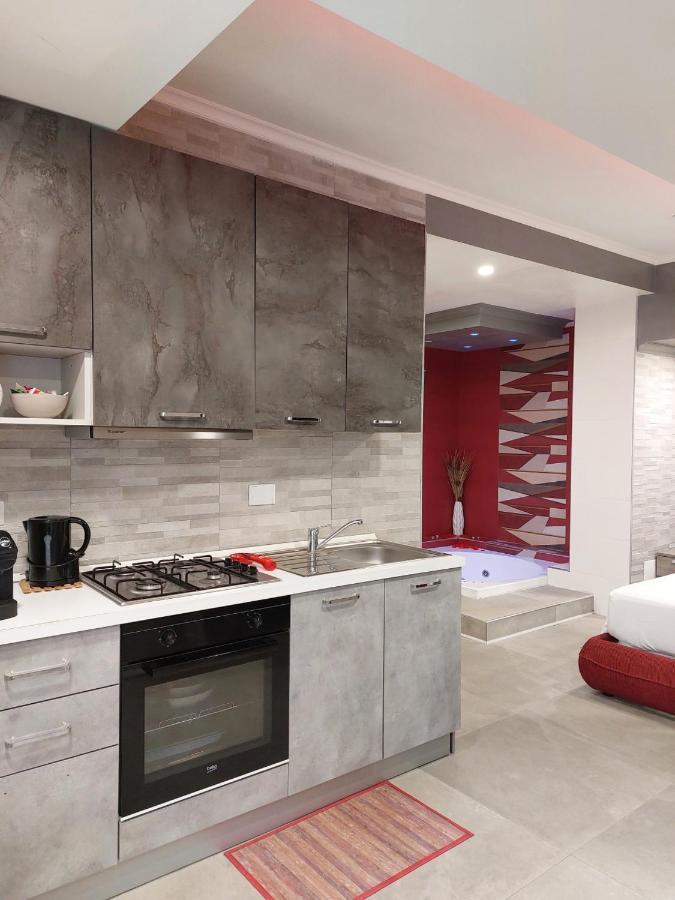 Sweet Home & Wellness Luxury Apartment Неттуно Экстерьер фото